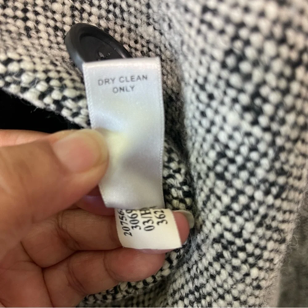 Banana Republic Tweed Wool Blend Notch Colar Long Sleeve Coat Black Ivory Size M - Picture 7 of 8